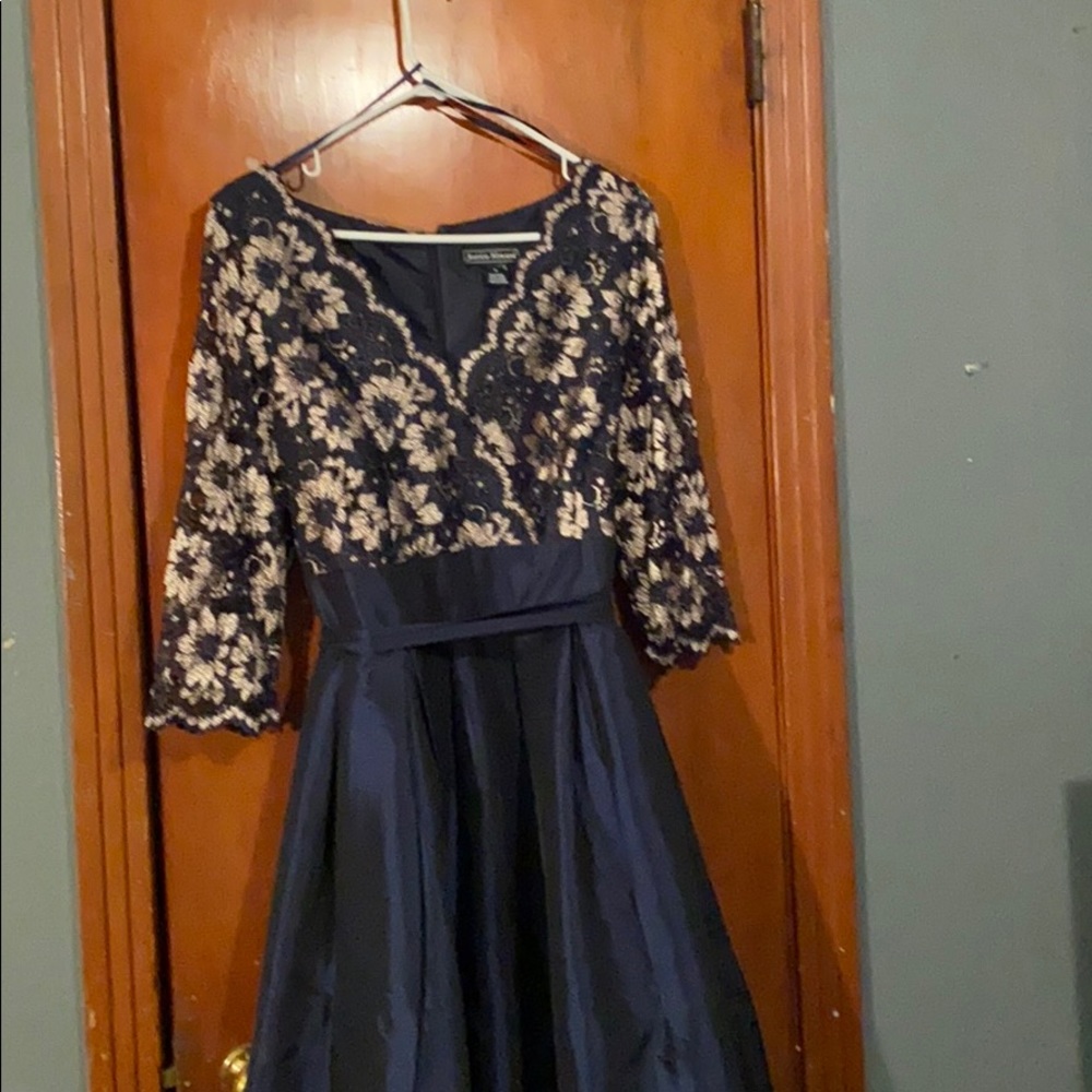 Jessica Howard Dress